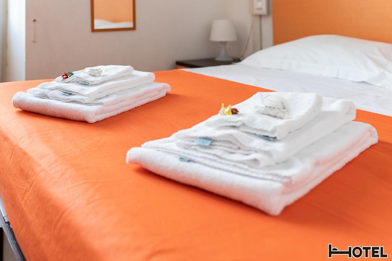 Hotel Youri Il Magnifico Genua Buitenkant foto