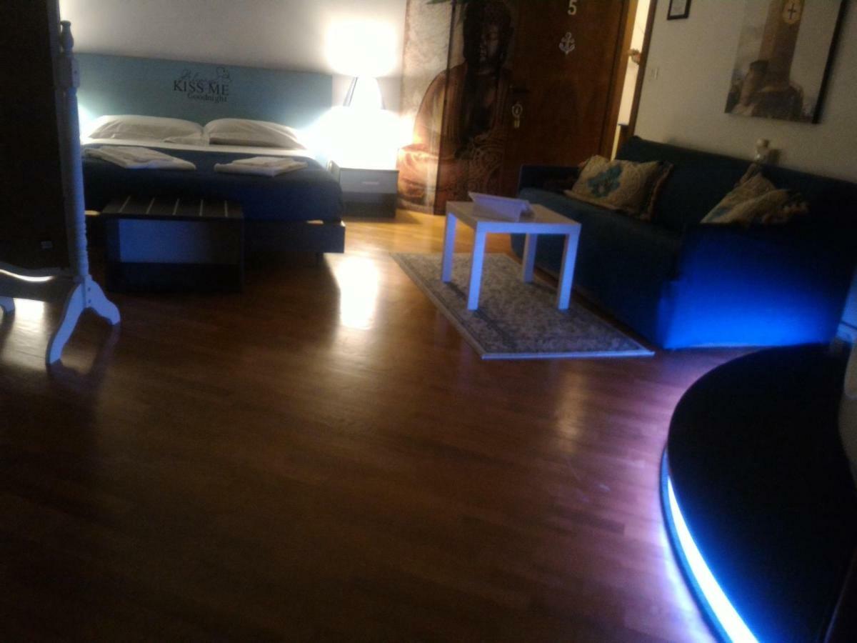 Hotel Youri Il Magnifico Genua Buitenkant foto